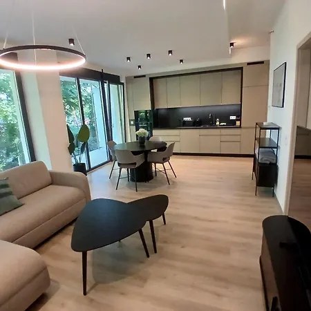 Διαμέρισμα Fenyvesliget V *