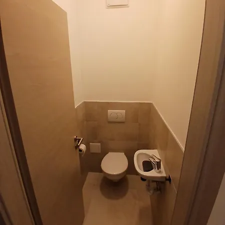 Fenyvesliget V Balatonfenyves