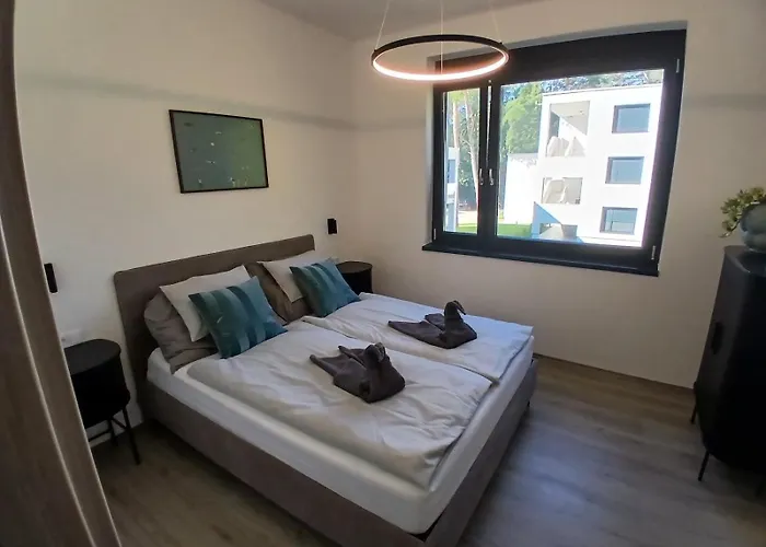 Apartment Fenyvesliget V *